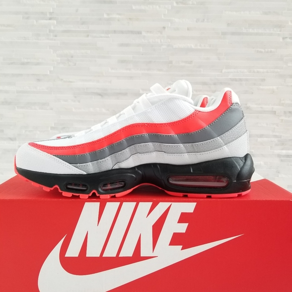 🛑SOLD 🛑New NIKE Air Max 95 Essential Sneakers - Picture 2 of 7